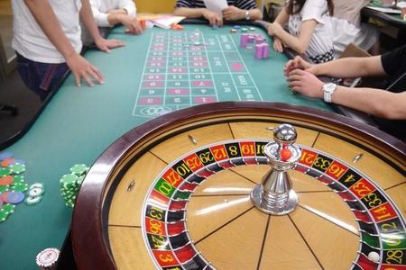 カジノ誘致でギャンブル依存症を危惧する声は多い