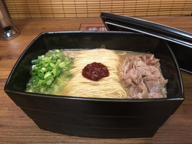 とんこつ至上主義・一蘭が仕掛ける「100%とんこつ不使用ラーメン」とは