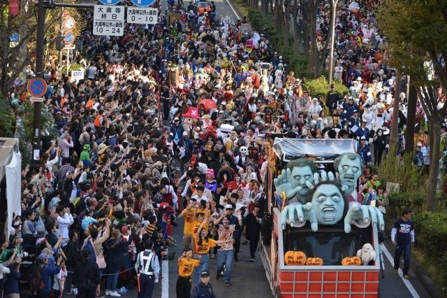 「カワハロ」が誇る日本最大級のハロウィン・パレード。昨年も盛大に盛り上がった