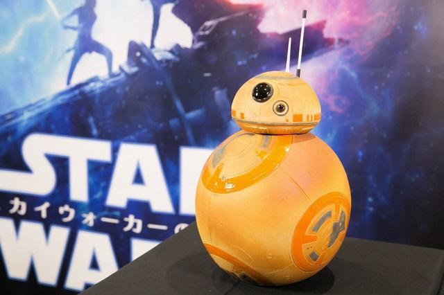 すごいぞ！信楽焼のBB-8だ！！！（提供）