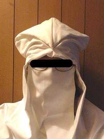 マスクがない…なら大谷吉継頭巾を着ければいい！（提供）