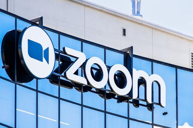Zoom Video Communications社/unitysphere(c)123RF.COM