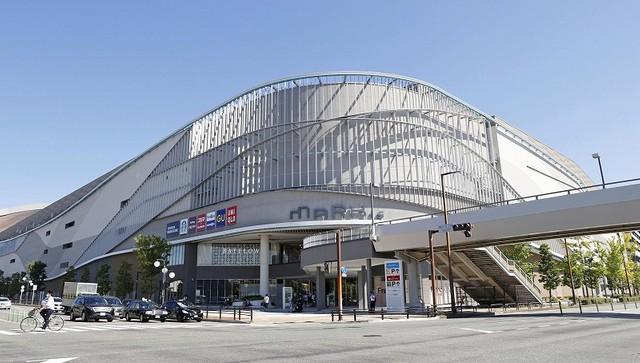 20代女性が刺される事件があった「マークイズ福岡ももち」＝２９日、福岡市中央区（提供・共同通信社）