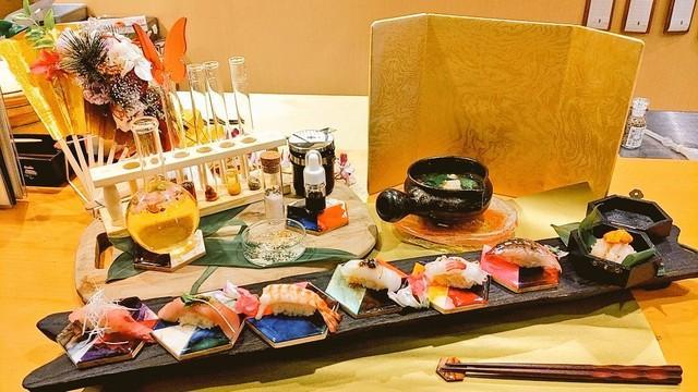 秋葉原「なでしこ寿司」の新メニューは薬膳寿司　女性寿司職人が考案、オリジナル薬膳茶付き