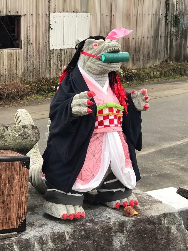 兄ちゃんが人間に…戻せる…かなあ？？話題になった、祖母の愛が詰まったゴジ禰豆子＝THMFヒタハシリ公式さん提供