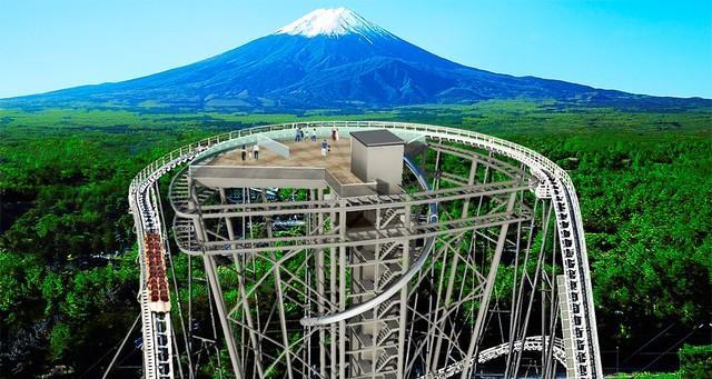 富士Q絶叫コースターFUJIYAMA頂上に展望スポット　手すりなし通路やスライダーも「こ、怖そう」「やべえな」