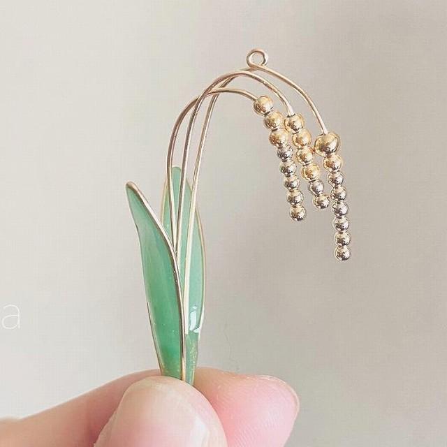 「稲穂ピアス」。優美な曲線を描いて輝く、たわわに実った稲穂の姿（画像提供：Rebecca - ﾚﾍﾞｯｶ -さん）