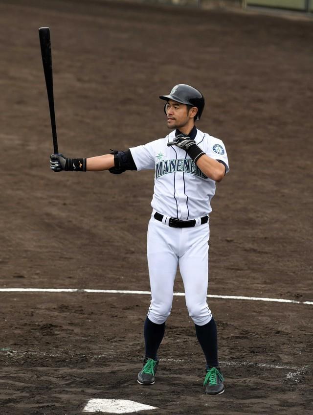 モノマネ芸人ニッチローが 日本労働調査組合 のイメージキャラクターに就任 きっかけは名前の 近さ ライフ 社会総合 デイリースポーツ Online