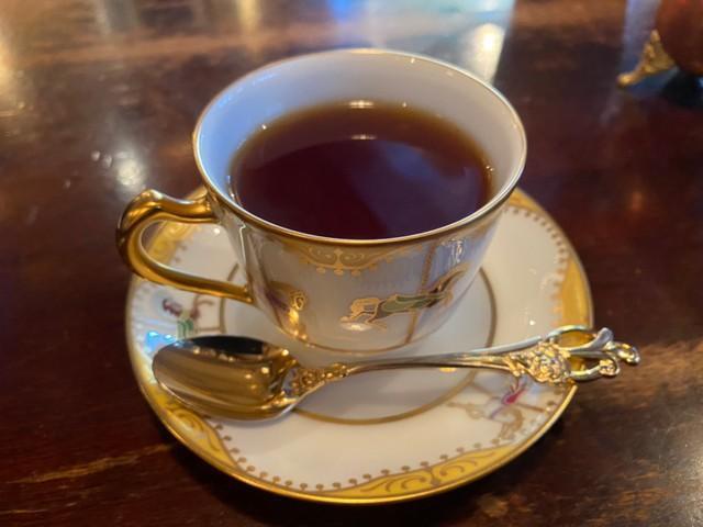 前回東京五輪に開業した老舗喫茶店が壮大なプラン　新メニューは「新宿産」コーヒーへ向けた第一歩