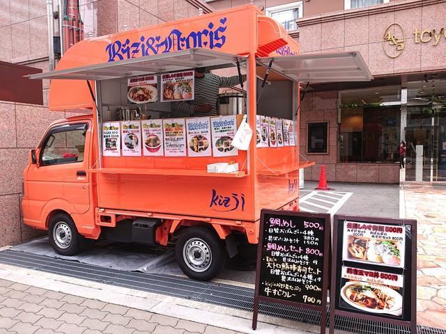 コロナ禍で奮闘！ 大阪の人気和食店がキッチンカーを展開して話題に