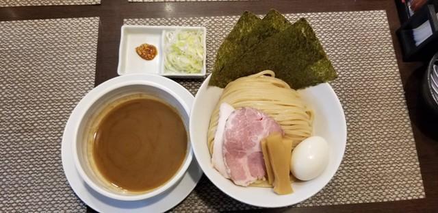 つけ麺専門店「和」の特製つけ麺