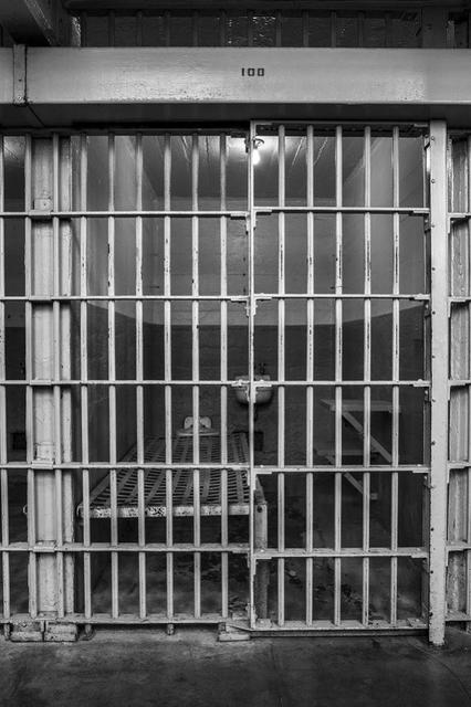 米国「ジョージ・フロイド事件」から1年　白人の元警察官ショービン被告が重刑を待つ「独房」のこと
