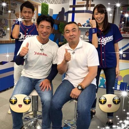 南牟礼さん（前列右）と元チームメートで同学年の川又さん（前列左）