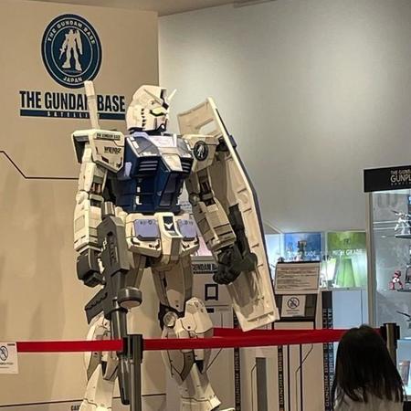 ガンダムに向かって2歳女児がしたことは…（ユウキレイさん提供）