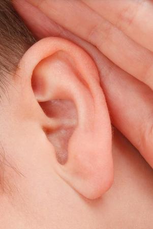 難聴の人にとっての動画テロップの重要性が話題に（イメージ画面）