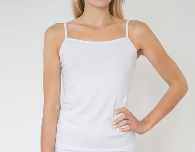 好きな女性の下着の色は？　最多は女性「黒」、男性「白」と男女で差　アンケート調査