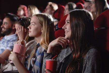 アメリカ人にとっての映画文化とは？（※イメージ画像）