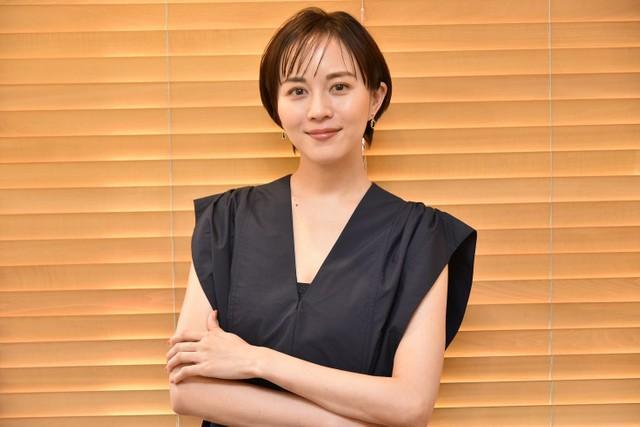 比嘉愛未、“わけありヒロイン”演じ続ける本音　実は妖艶な精神的悪女に興味