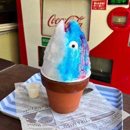 2022年版「かつおのあたま」（藤枝市陶芸センター提供）