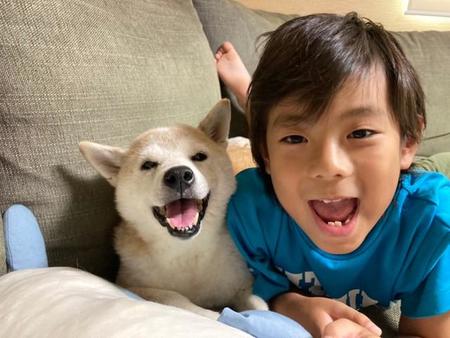 チャコちゃんを自由研究で調べた小2の男の子（提供写真）