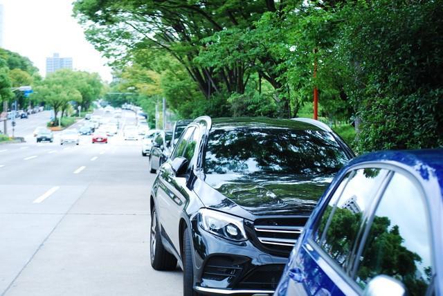 駐停車禁止の場所に車、どう注意する？「美しくて優しい嘘」が話題　「ありがとう」と感謝された言い回し