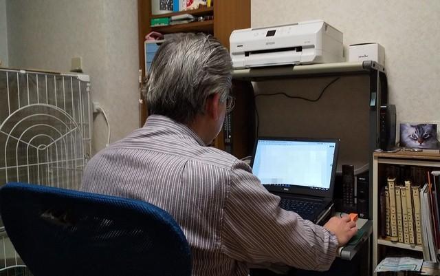 リストラで退職「スキルも資格もない」「職探しは全滅」→残された道は「ライター」だった　52歳からの人生再スタート