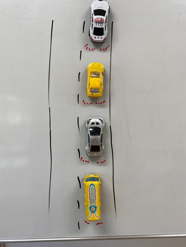 「車間距離を詰めても早く着くことはありません」（烏山自動車学校提供）