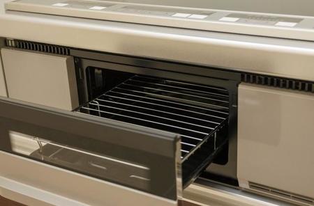 料理をしない友人が魚グリルに入れていたものは…