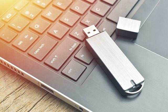 大事な資料が詰まったUSB→間違えて洗濯してしまった　ネットで発見した解決法にビックリ「勉強になりました」