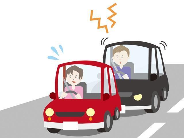 半数以上の人が「あおり運転をされた経験がある」と回答　※画像はイメージです（illustAC）