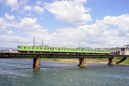 【近畿圏】賃貸物件の問合せが増えている鉄道路線…1位は「JR奈良線」　“学生の街”を通る路線が多くランクイン