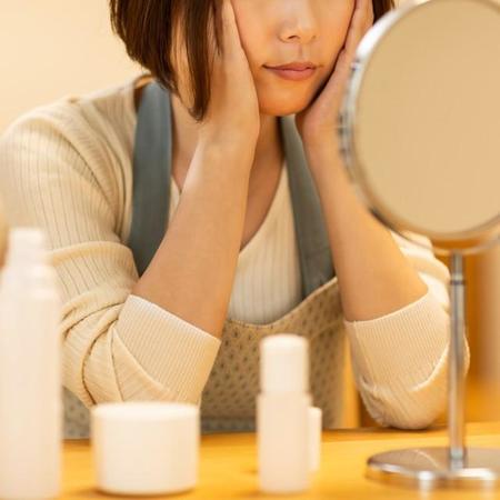 女性の6割「年齢に適したスキンケアができていない」…20代にしておくべきだったスキンケアは？