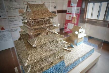 中津城３階展示室に飾られている「開運の中津城模型」