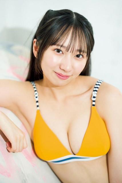 北海道のアイドル「タイトル未定」の谷乃愛さん 可愛さ全開のビキニ姿
