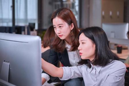 エンジニア転職成功の秘訣は?…志望動機の書き方のコツ 知っておきたい最新の労働環境と必要なスキル