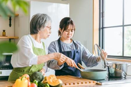 「息子を愛しすぎてウザい」「出産祝いや結婚祝いがなかった」…義親に対して苦手だと感じることは？