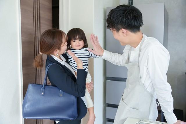 「子どもを産み育てたい」と思える理想の労働時間は　※画像はイメージです（www.photo-ac.com）