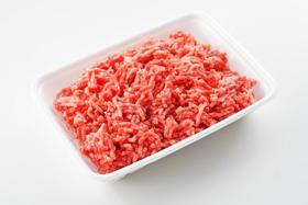 ひき肉丸ごとステーキは、美味しいか不味いか…料理研究家のリュウジが検証（K/stock.adobe.com）