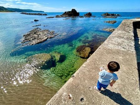 【能登半島地震】海底4m隆起が一目瞭然のビフォーアフター写真　一帯が「砂浜」に変貌