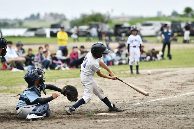 将来のことを考えると野球以外のスポーツを選ぶべき？　※画像はイメージです（dreamnikon/stock.adobe.com）