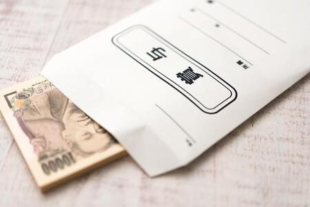 夏のボーナス支給日、同期は「貯金や積み立て」→使い道の差に愕然　ショック受けるもSNSでは賛同の声「とても有意義」「惨めじゃない」