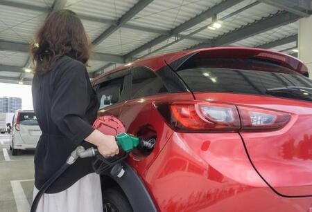 車の燃費が以前と比べて悪くなったと感じても…　※画像はイメージです（xiaosan/stock.adobe.com）