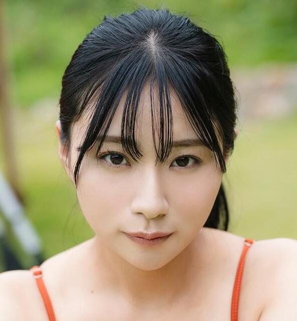 63ANGEL人気ダンサー神山みれいさん 洗練美ボディを公開
