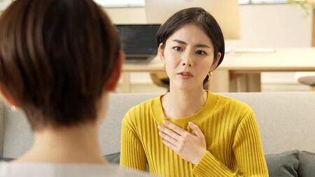 夫が3度も不倫していたのに、「離婚しない」と言い張る友人　一体なぜ？「この先どうするつもりなのか」【夫婦関係専門の行政書士が解説】