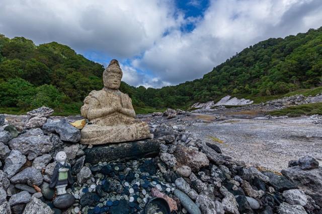 青森県、恐山（摩訶不思議/stock.adobe.com）