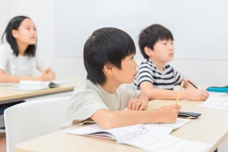 小中学生の保護者が塾を見直す主な理由は？　※画像はイメージです（buritora/stock.adobe.com）