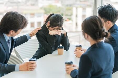 社会人のメンタル不調、危険な時期はいつ？　「入社1～3年目」をはるかに超えたのは責任や業務負荷が重くなる時期　