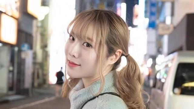 成人向けビデオ」と「イメージビデオ」の違いは何？ キャッキャと海辺 