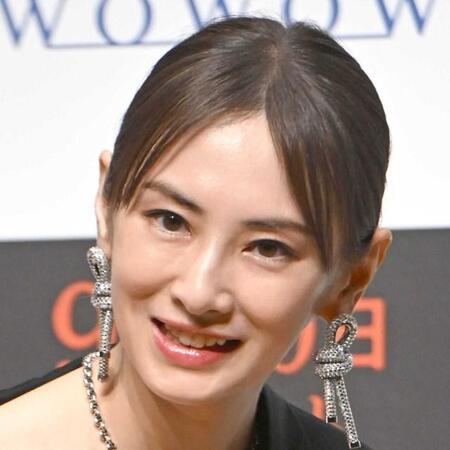 「口元がキレイな芸能人」といえば？　石原さとみさん、北川景子さんを超えた1位、聞いて納得