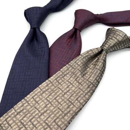 ネクタイを10本まとめ買いしたお客さん…「お間違いでは?」確認電話の返答に感激